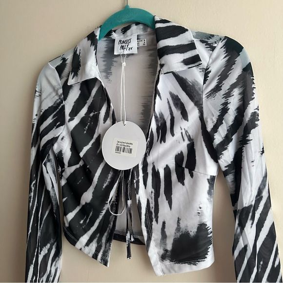 Princess Polly • Clyde Mesh Long Sleeve Top in Black/White - Picture 5 of 11